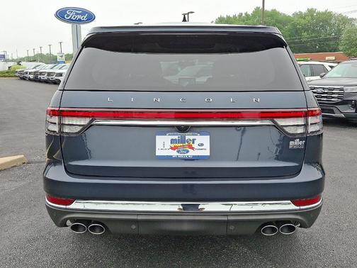 2022 Lincoln Aviator Reserve AWD