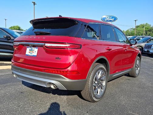 2025 Lincoln Corsair Premiere
