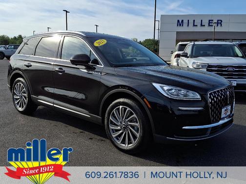 Infinite Black Clearcoat Metallic 2023 Lincoln Corsair Reserve