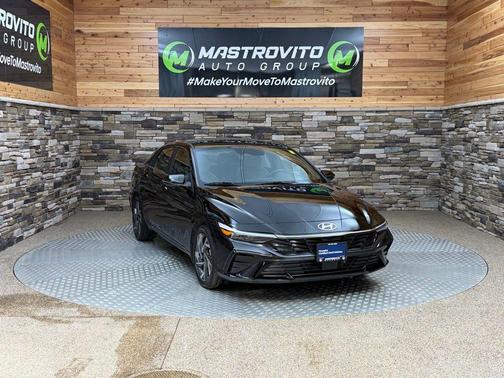 2025 Hyundai ELANTRA HEV Limited