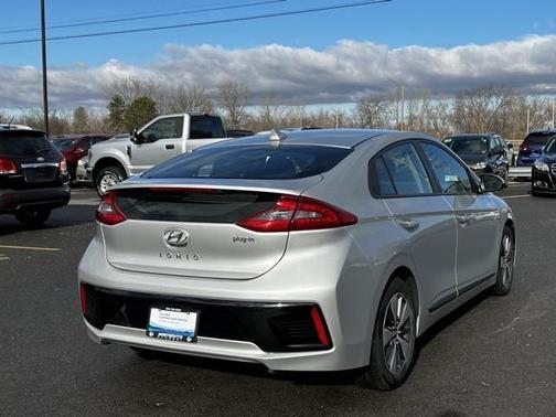 2019 Hyundai IONIQ Plug-In Hybrid 