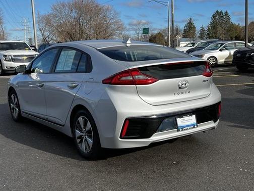 2019 Hyundai IONIQ Plug-In Hybrid 