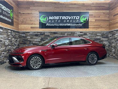 2024 Hyundai SONATA Hybrid Limited
