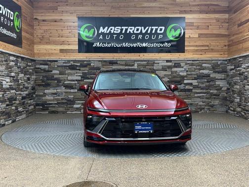 2024 Hyundai SONATA Hybrid Limited