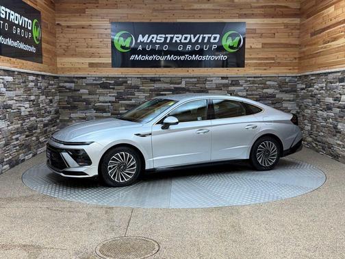 2025 Hyundai SONATA Hybrid SEL