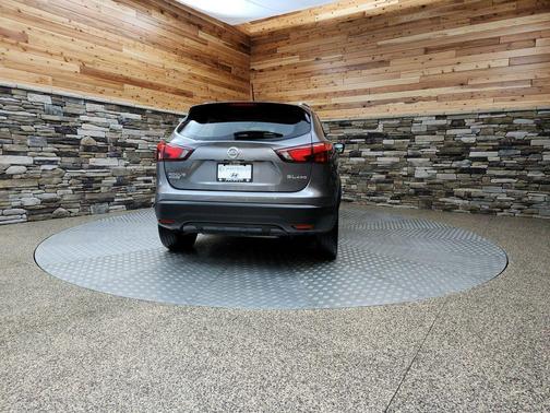 2017 Nissan Rogue Sport SL