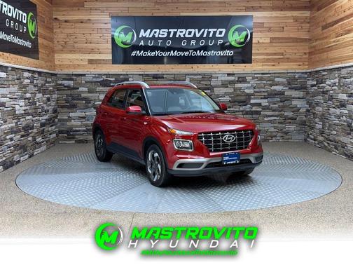 2022 Hyundai VENUE SEL