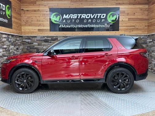 Firenze Red 2024 Land Rover Discovery Sport Dynamic SE