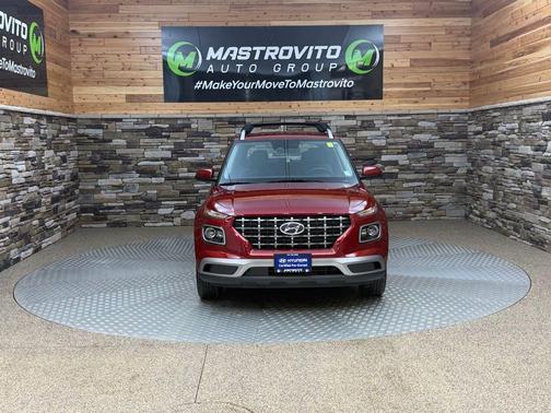 2024 Hyundai VENUE Limited