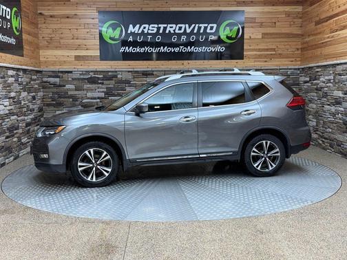 2017 Nissan Rogue SL