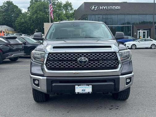 2018 Toyota Tundra SR5
