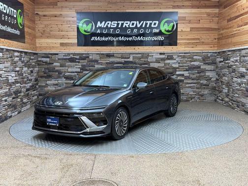 2025 Hyundai SONATA Hybrid SEL