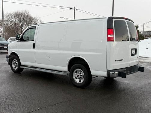2019 GMC Savana 2500 Work Van