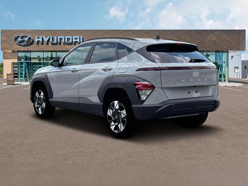 Cyber Gray Metallic 2024 Hyundai KONA SEL