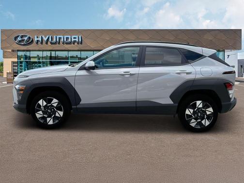 Cyber Gray Metallic 2024 Hyundai KONA SEL