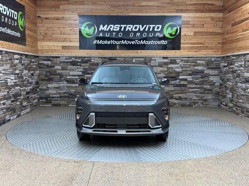 Gray Pearl 2026 Hyundai KONA SEL Premium