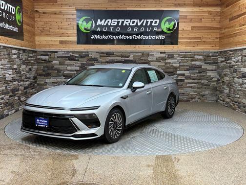2025 Hyundai SONATA Hybrid SEL