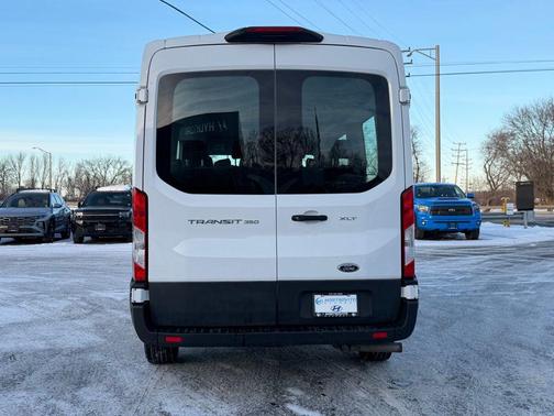 2022 Ford Transit-350 XLT