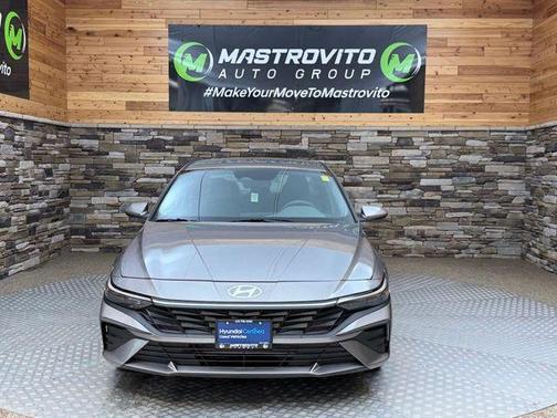 Metal 2024 Hyundai ELANTRA SEL