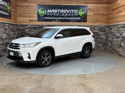 2019 Toyota Highlander LE