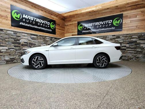 2022 Volkswagen Jetta 1.5T SEL