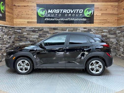 Abyss Black Pearl 2023 Hyundai KONA SEL
