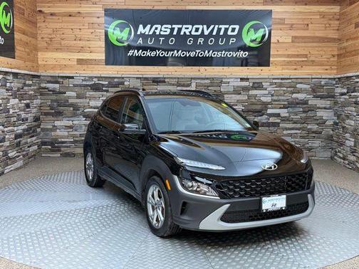 Abyss Black Pearl 2023 Hyundai KONA SEL