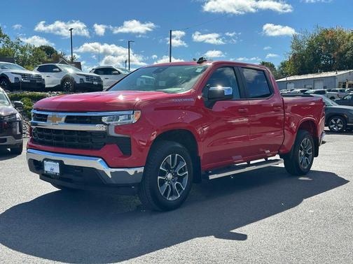 2024 Chevrolet Silverado 1500 LT