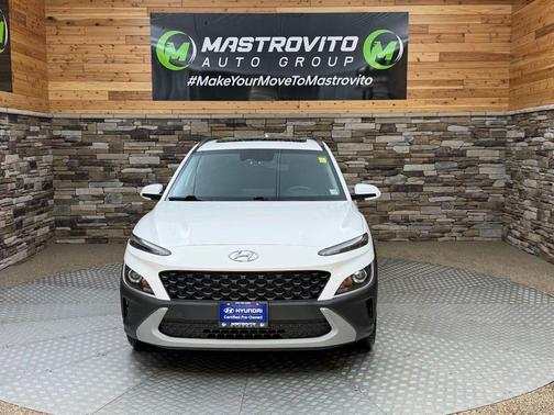 Lunar White 2023 Hyundai KONA SEL