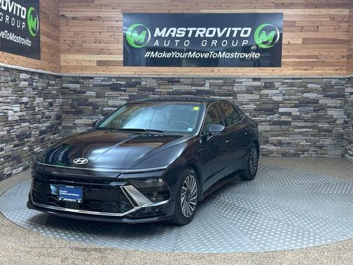 2024 Hyundai SONATA Hybrid SEL