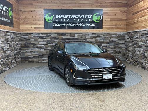 2020 Hyundai SONATA Hybrid Blue