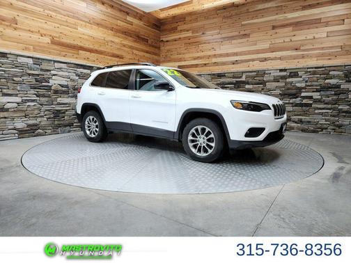 2022 Jeep Cherokee Latitude Lux