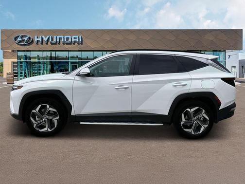 White Pearl 2024 Hyundai TUCSON SEL
