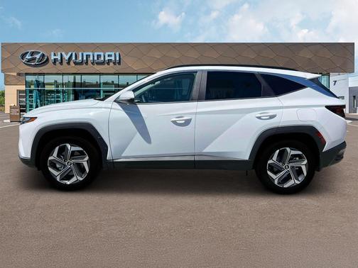 White Pearl 2024 Hyundai TUCSON SEL