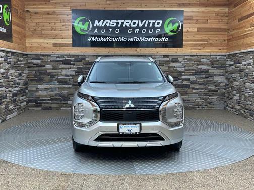 2022 Mitsubishi Outlander SEL