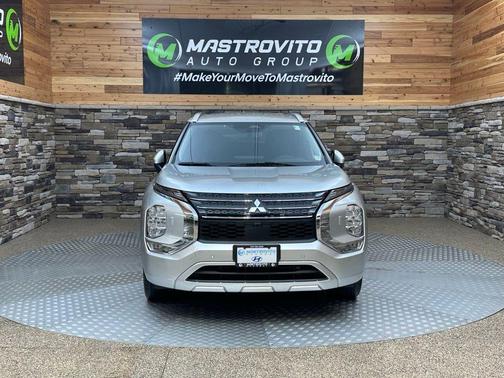 2022 Mitsubishi Outlander SEL