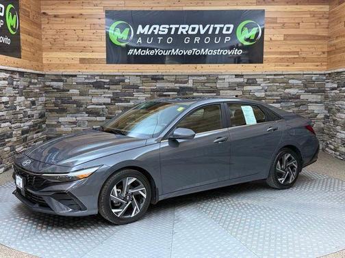 Gray 2024 Hyundai ELANTRA SEL