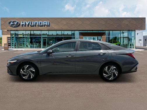 Gray 2024 Hyundai ELANTRA SEL