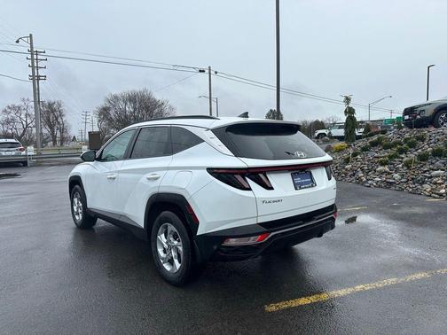 2022 Hyundai TUCSON SEL