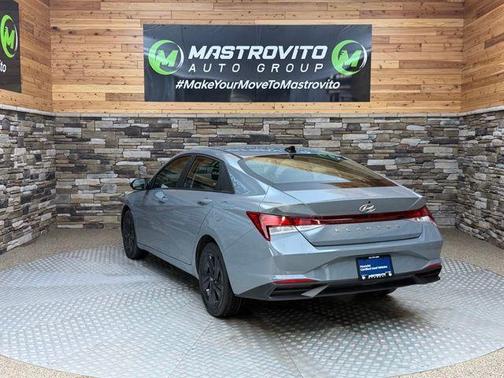 Electric Shadow 2023 Hyundai ELANTRA SEL