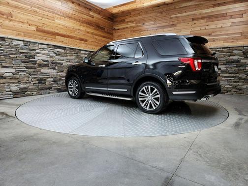 2019 Ford Explorer Platinum