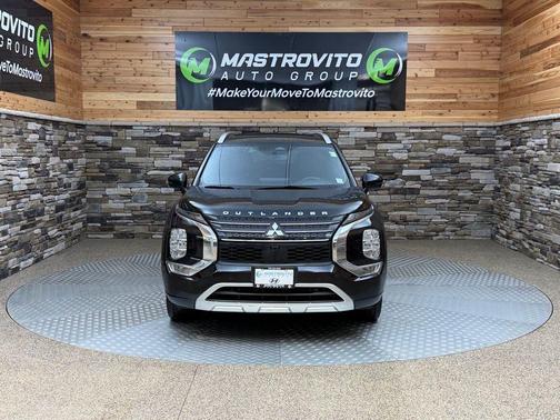 2022 Mitsubishi Outlander SEL