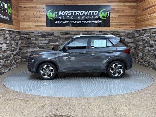 2024 Hyundai VENUE Limited