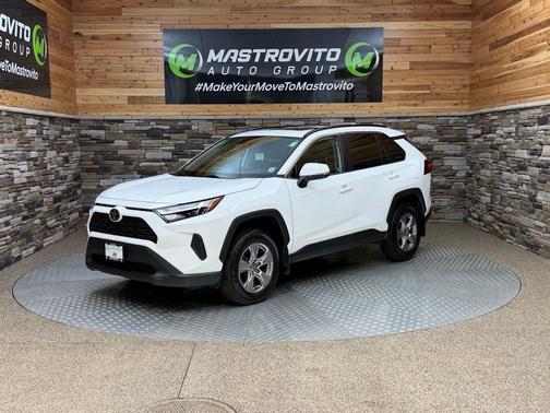 2023 Toyota RAV4 XLE