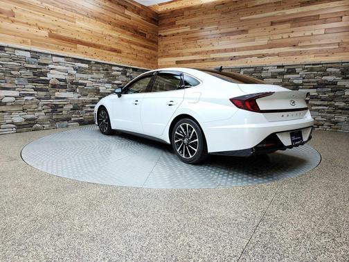 2020 Hyundai SONATA SEL Plus