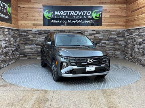 2026 Hyundai TUCSON Hybrid SEL