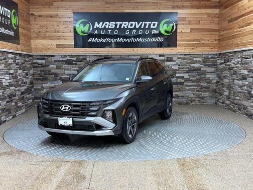 2026 Hyundai TUCSON Hybrid SEL