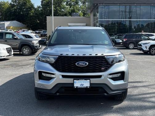 Iconic Silver Metallic 2020 Ford Explorer ST