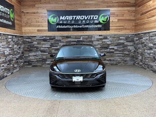 2026 Hyundai ELANTRA SEL