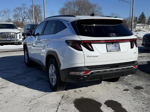 2022 Hyundai TUCSON SEL